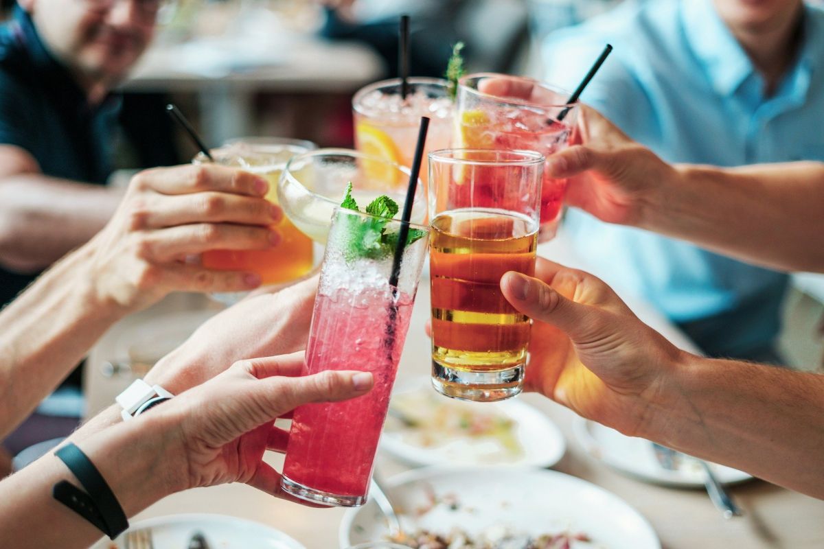 Moment convivial lors de la Fête des Voisins en France